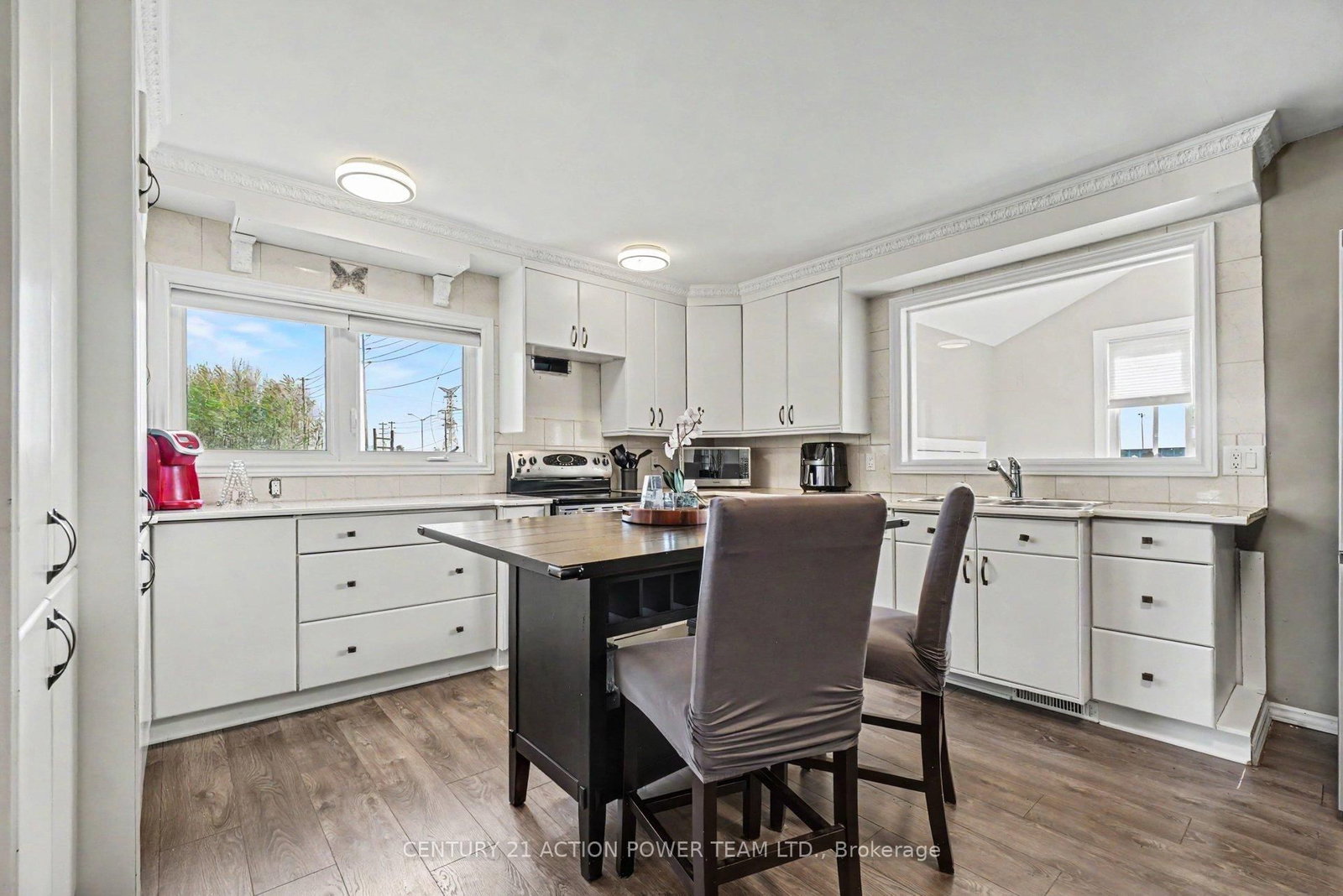 2147 Mer Bleue Road • Ottawa, ON photo 12