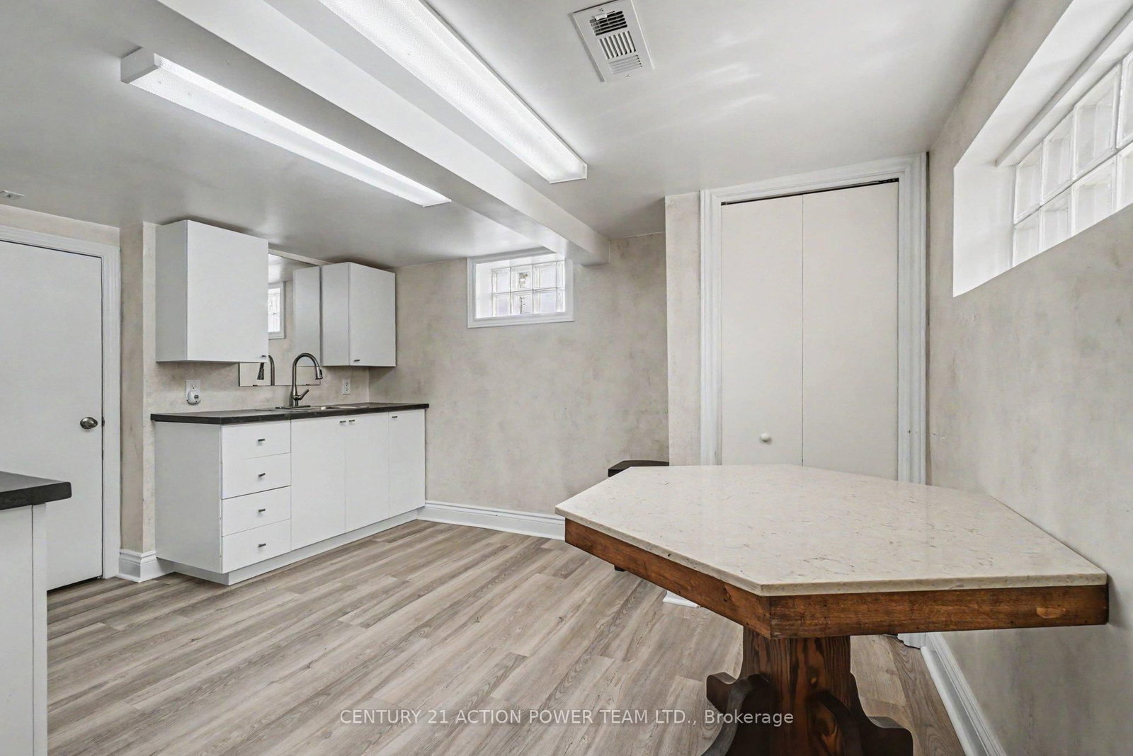 2147 Mer Bleue Road • Ottawa, ON photo 24