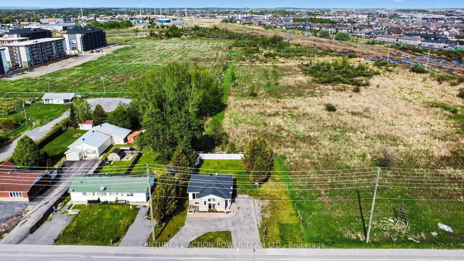 2147 Mer Bleue Road • Ottawa, ON photo 33