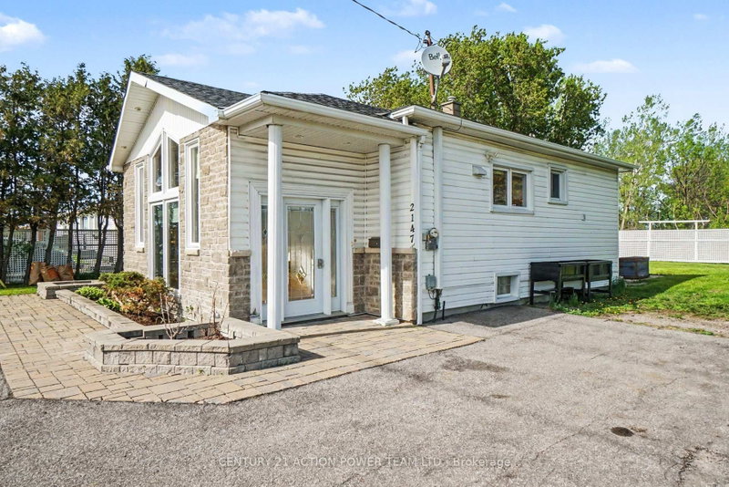 2147 Mer Bleue Rd photo 4