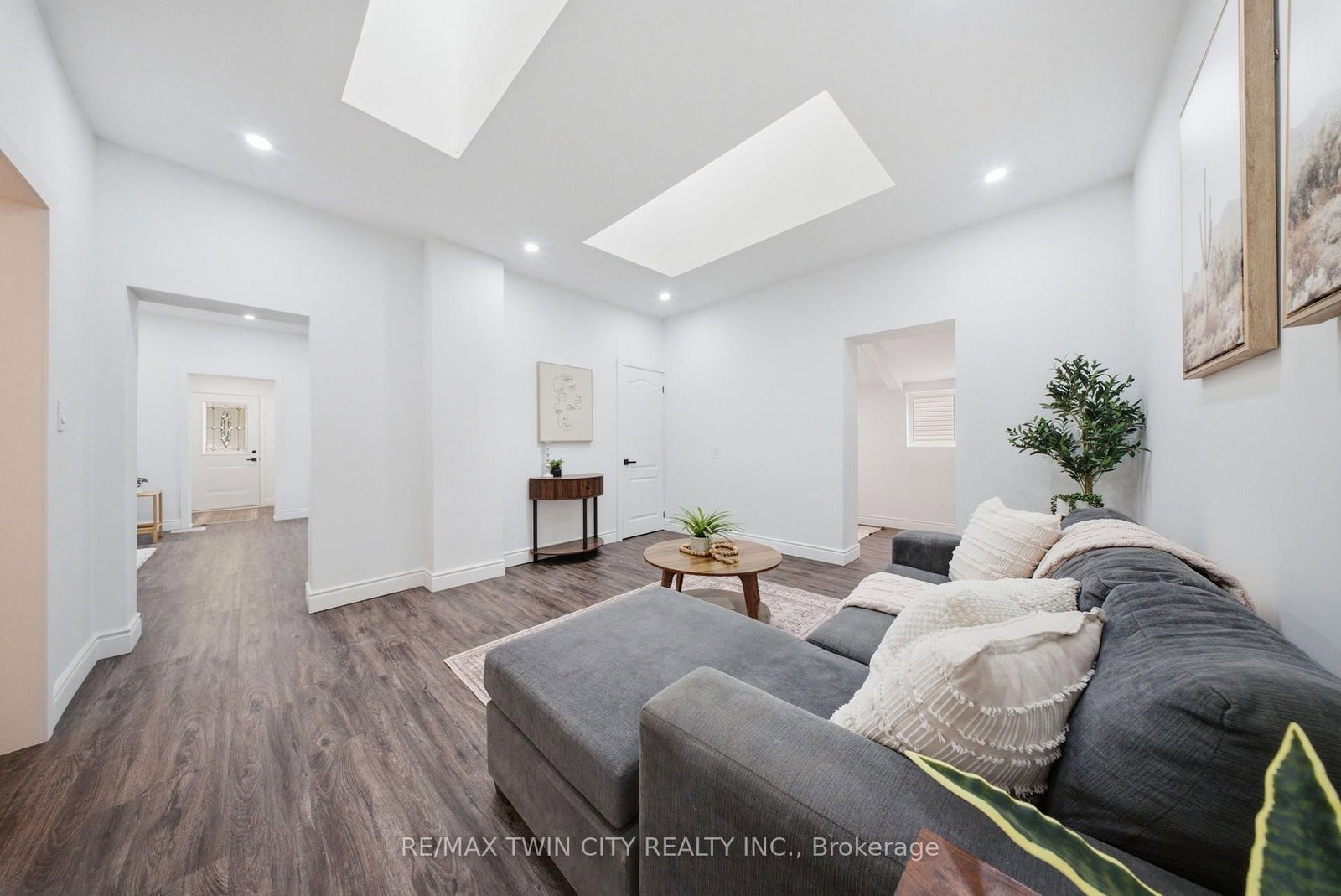 42 Peel Street • Brantford, ON photo 15