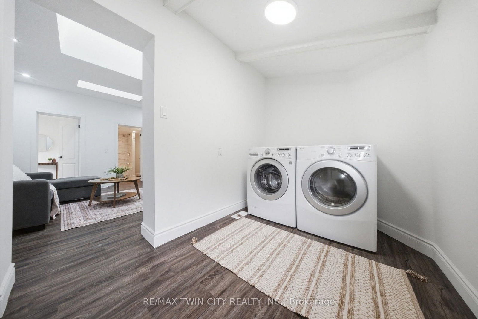 42 Peel Street • Brantford, ON photo 17