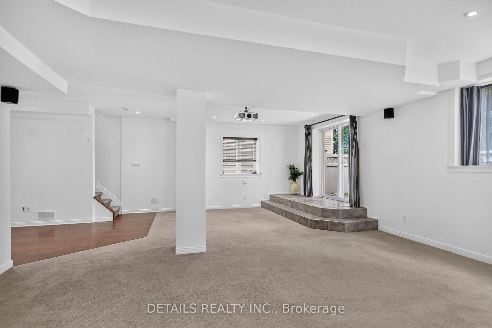 250 Flodden Way • Ottawa, ON photo 33