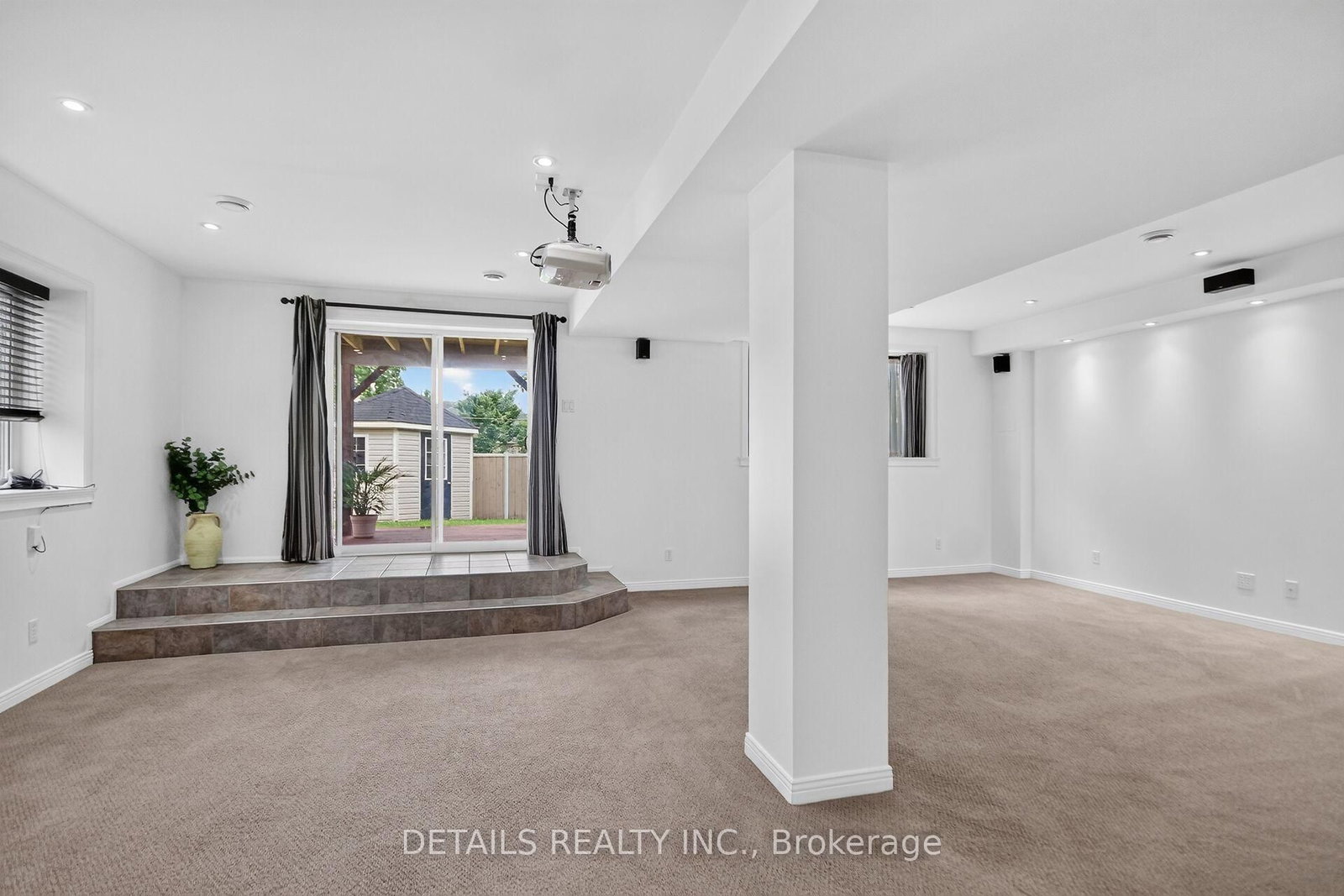 250 Flodden Way • Ottawa, ON photo 38