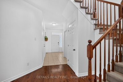 250 Flodden Way • Ottawa, ON photo 5
