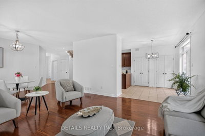 250 Flodden Way • Ottawa, ON photo 9