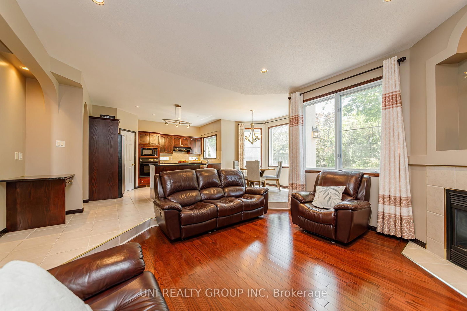 11 LANGFORD Crescent • Kanata, ON photo 22