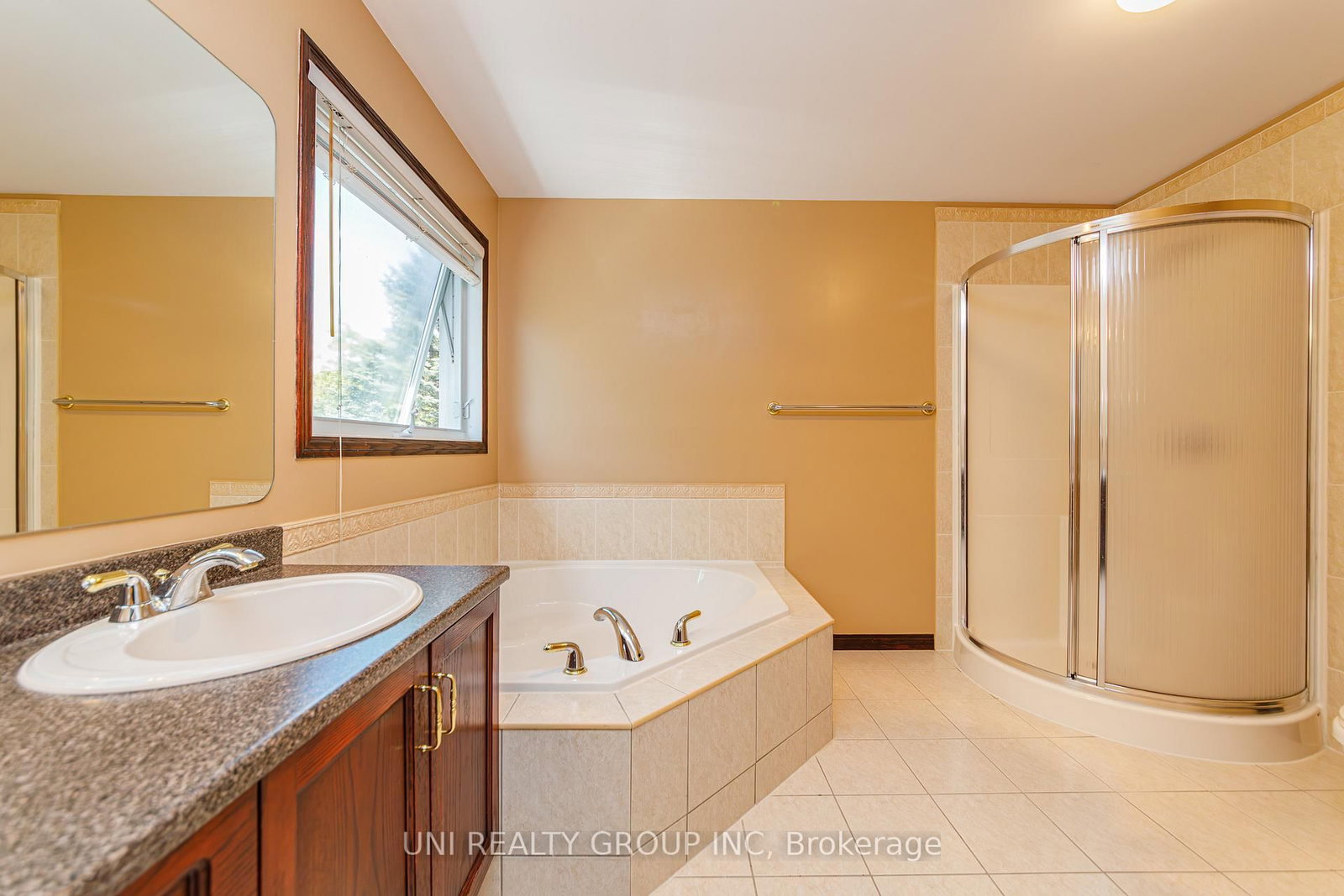 11 LANGFORD Crescent • Kanata, ON photo 37