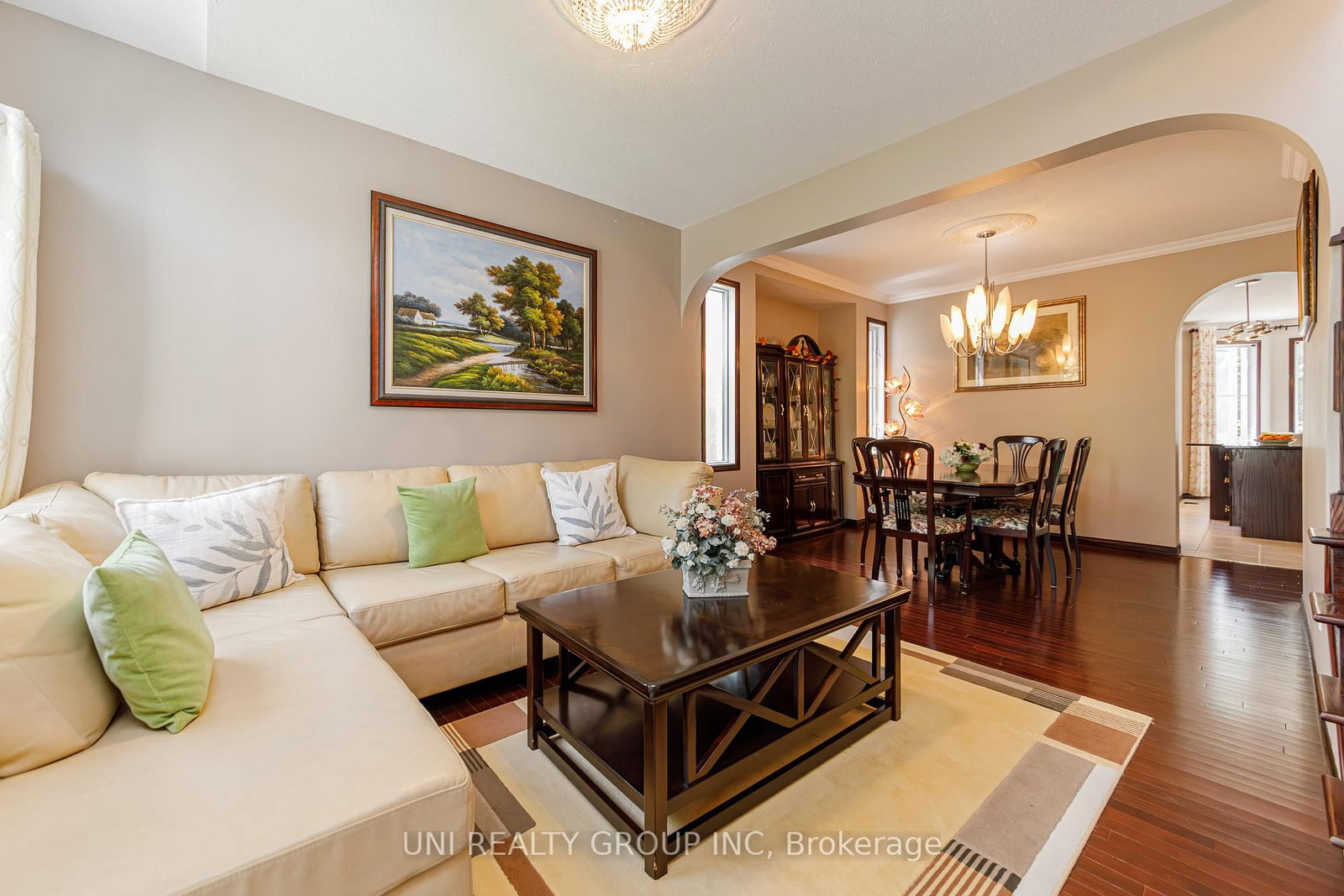 11 LANGFORD Crescent • Kanata, ON photo 6