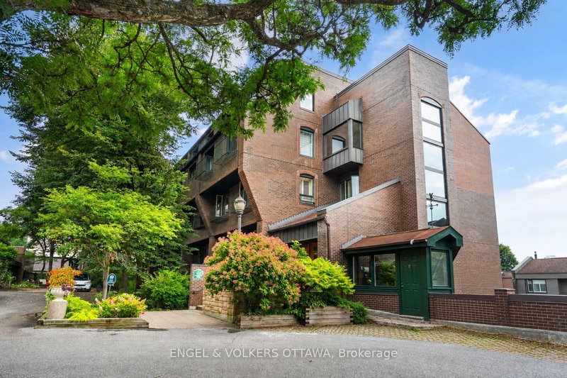 5 - 135 Springfield Road