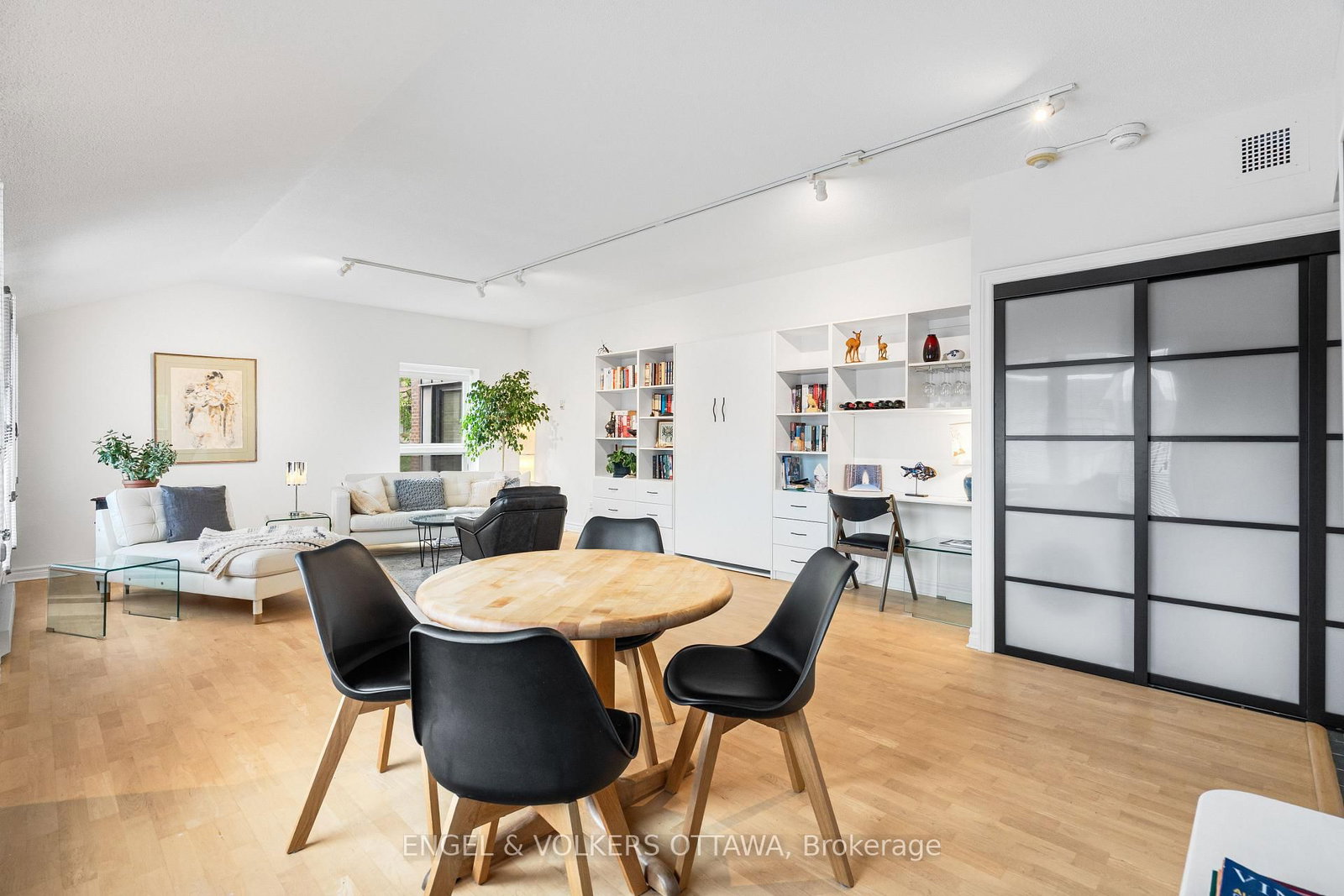 135 Springfield Road • #5 • Ottawa, ON photo 17