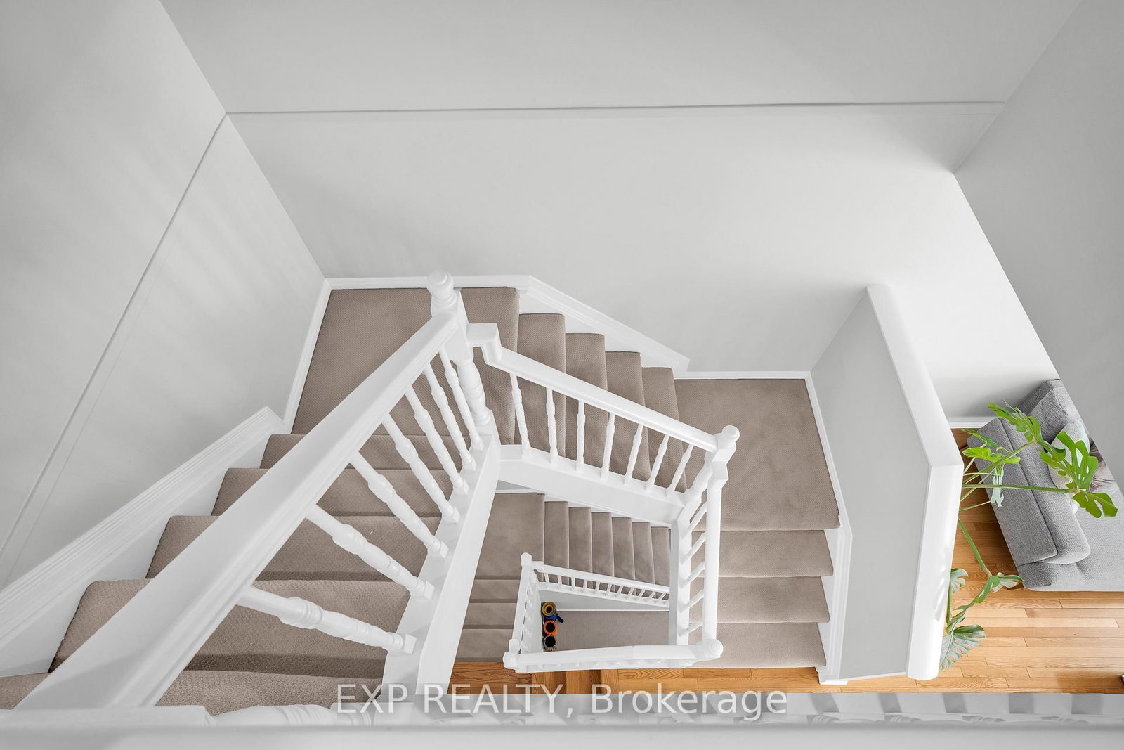 34 Stonebriar Drive • Ottawa, ON photo 16