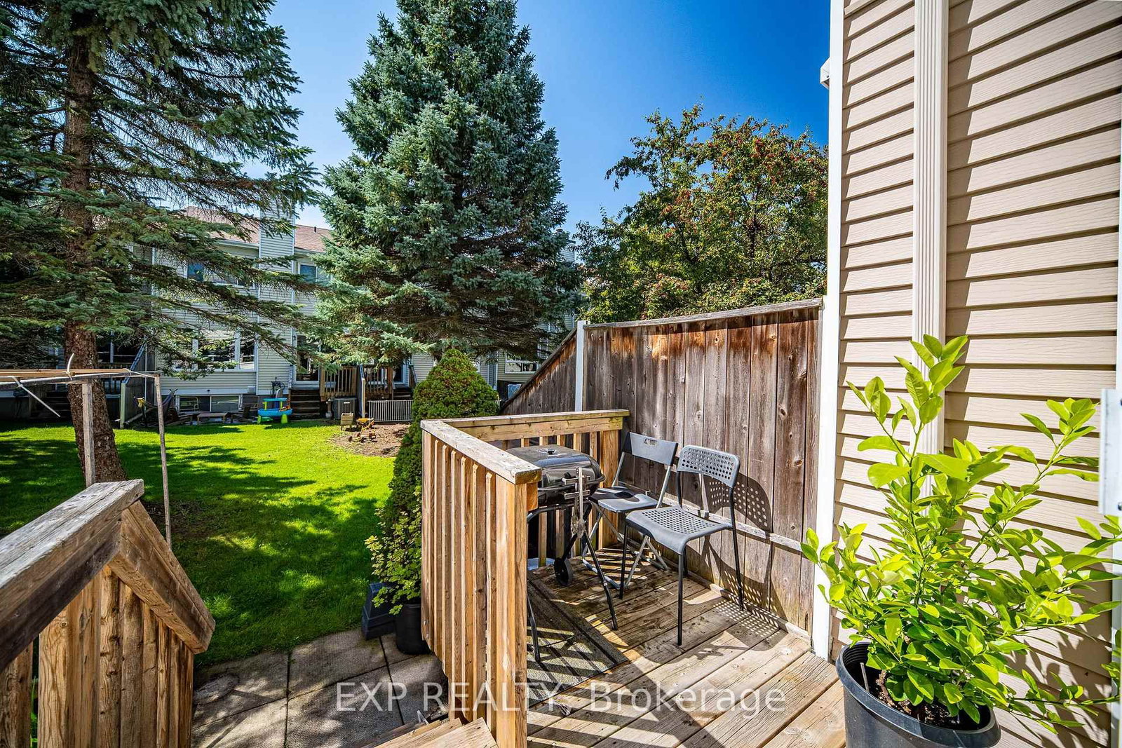 34 Stonebriar Drive • Ottawa, ON photo 34