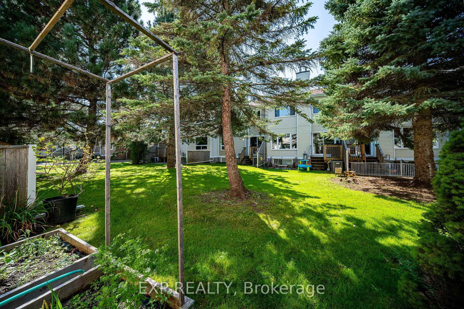 34 Stonebriar Drive • Ottawa, ON photo 35