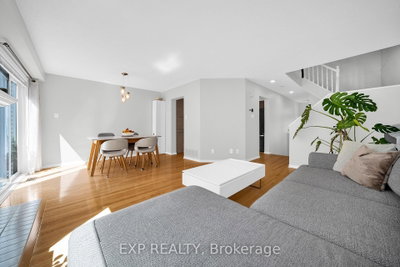 34 Stonebriar Drive • Ottawa, ON photo 6