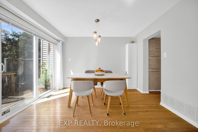 34 Stonebriar Drive • Ottawa, ON photo 8