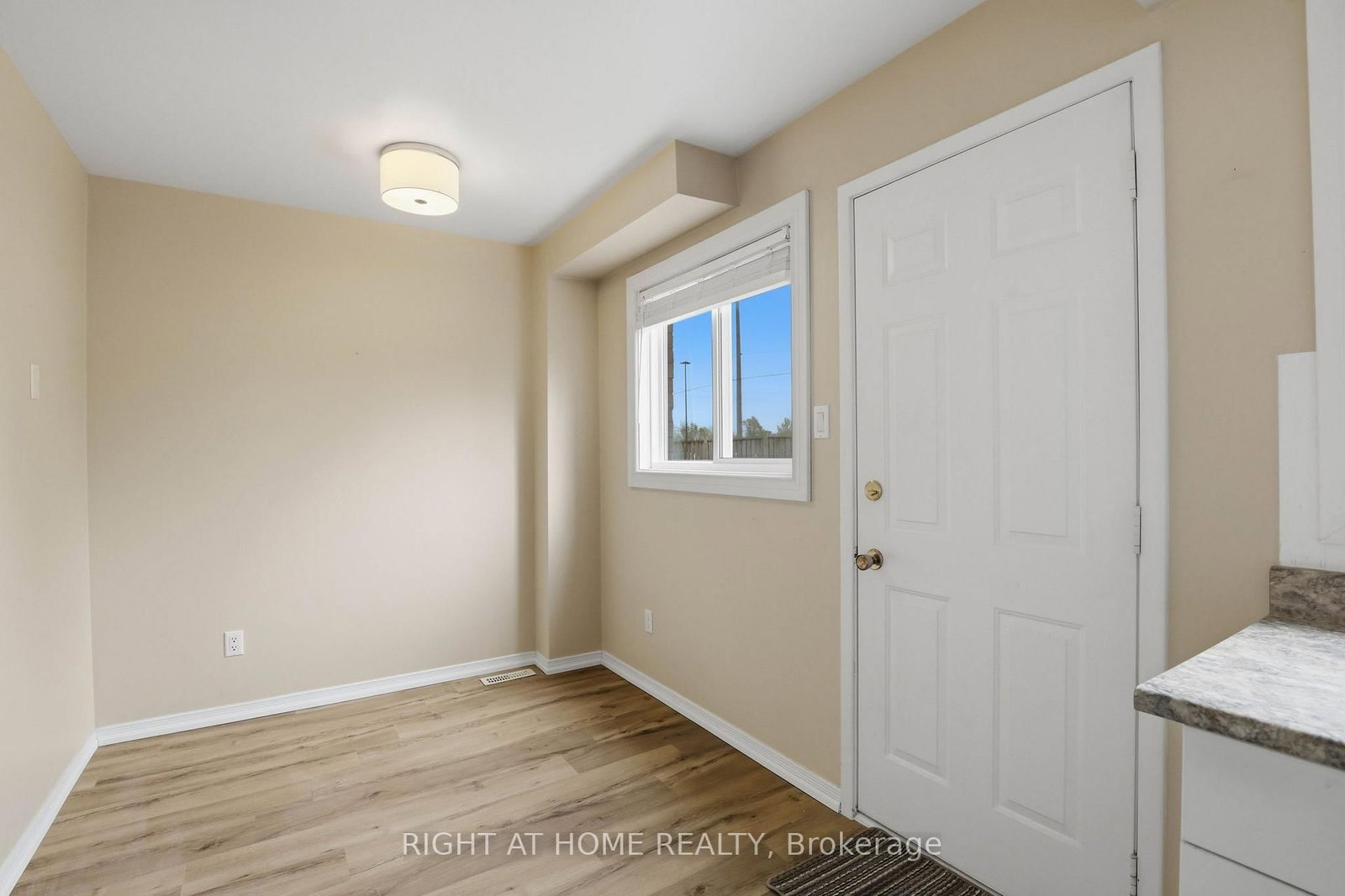 320 Westminster Avenue • #62 • London South, ON photo 13