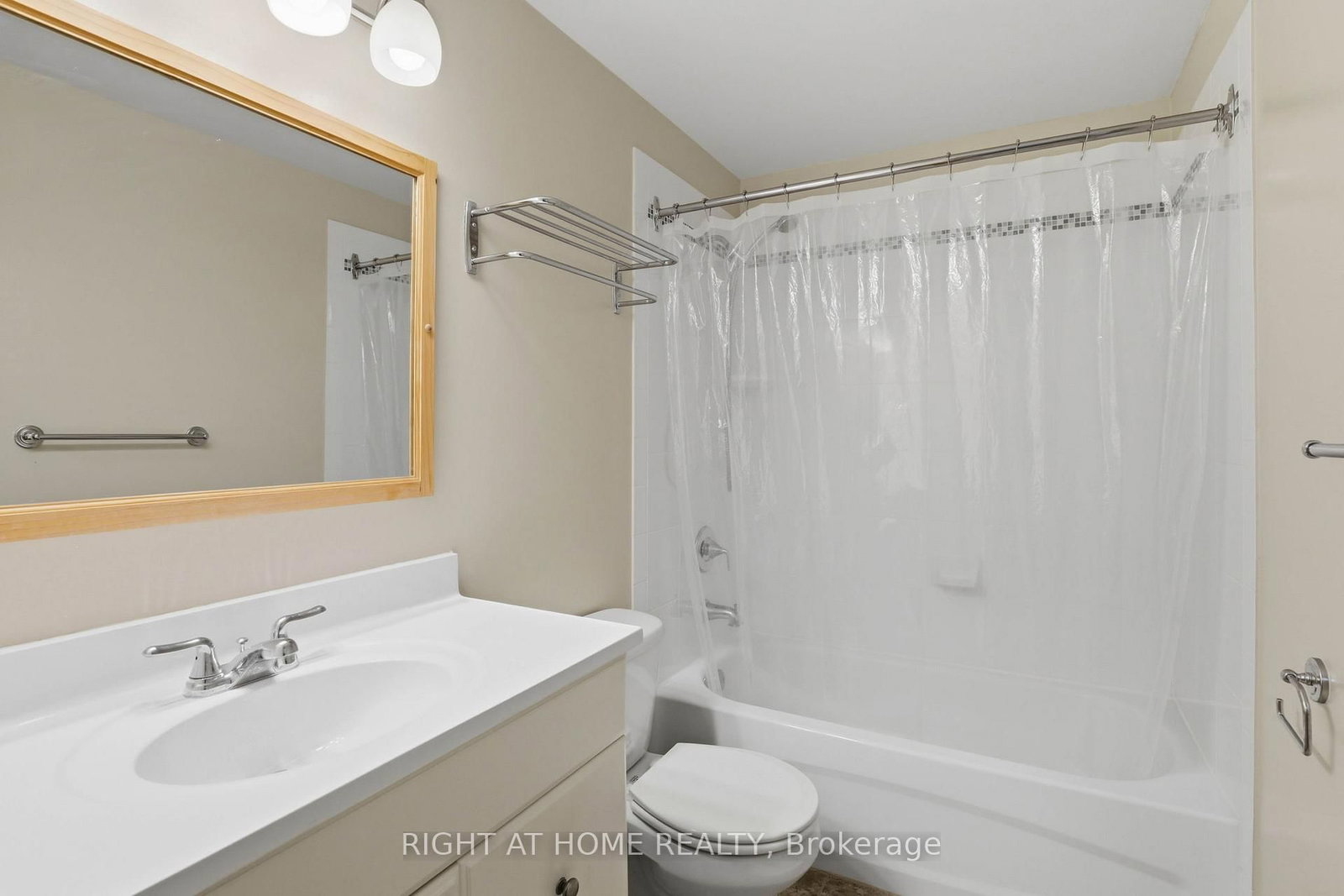 320 Westminster Avenue • #62 • London South, ON photo 25