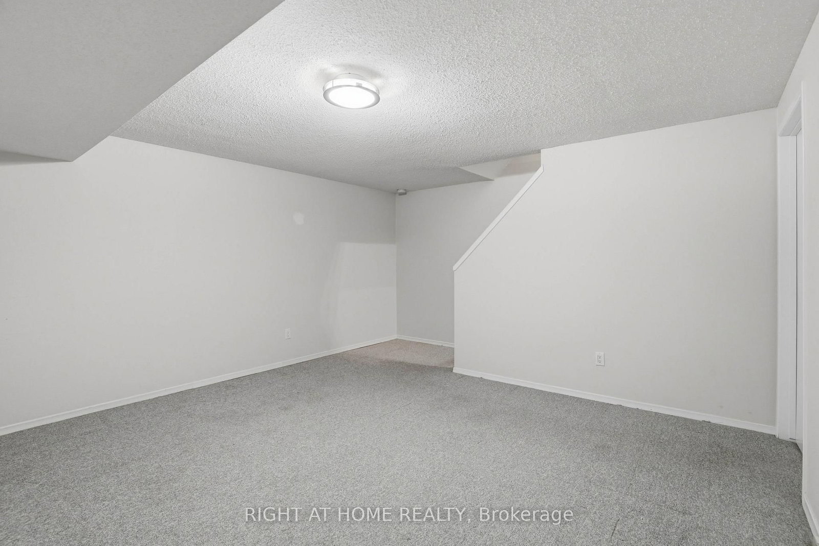 320 Westminster Avenue • #62 • London South, ON photo 28