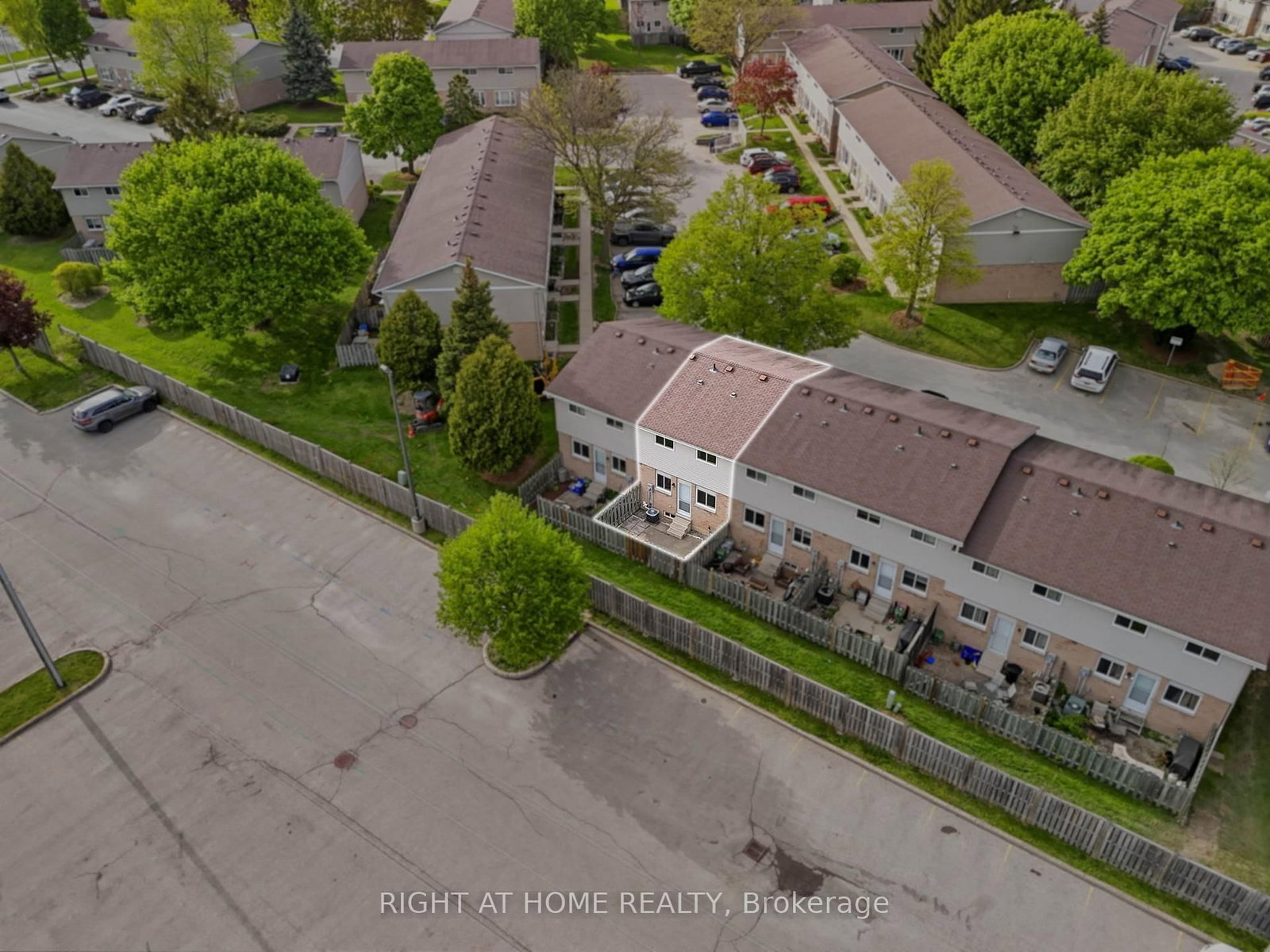 320 Westminster Avenue • #62 • London South, ON photo 36