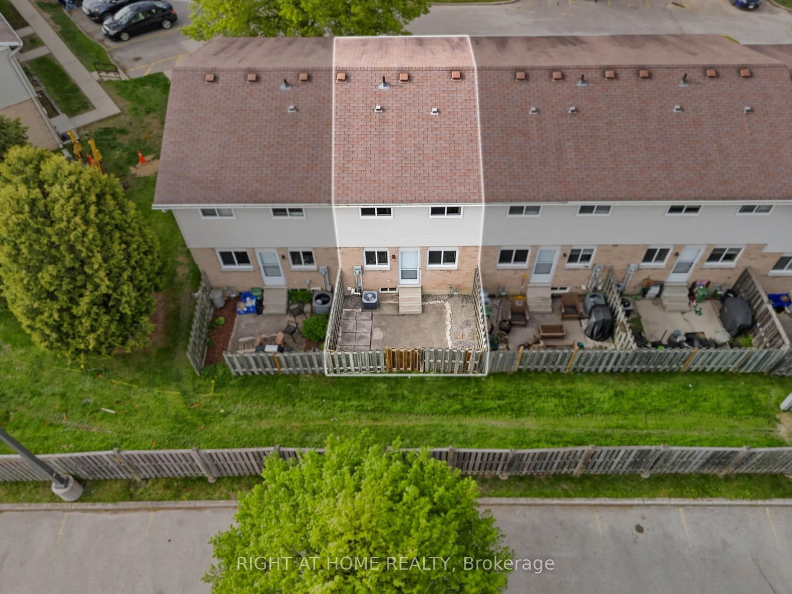 320 Westminster Avenue • #62 • London South, ON photo 37