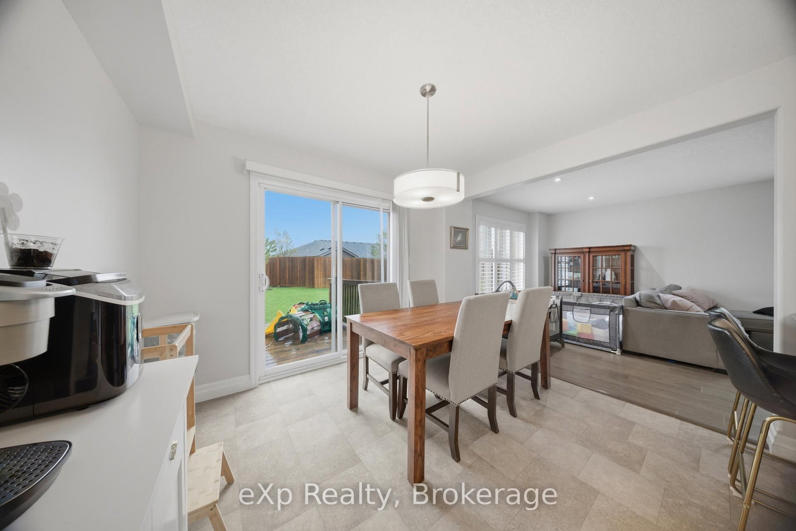 300 Hutton Street E • North Perth, ON photo 13
