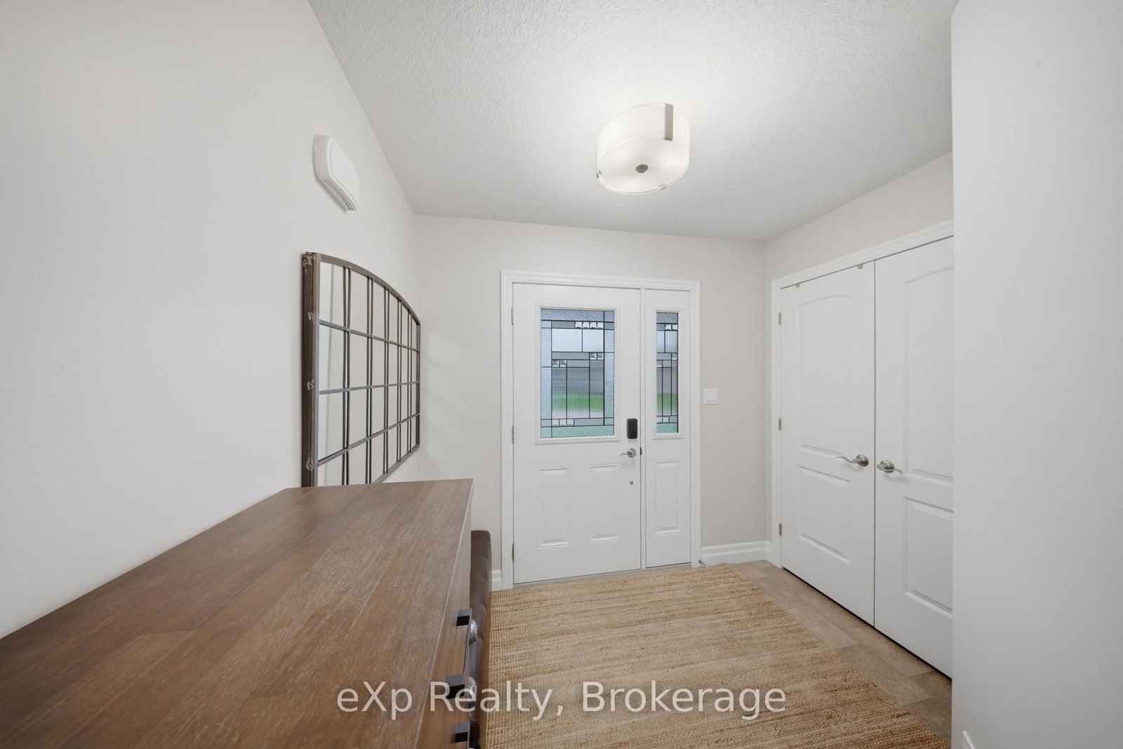 300 Hutton Street E • North Perth, ON photo 3