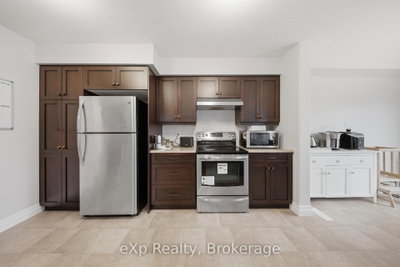 300 Hutton Street E • North Perth, ON photo 9