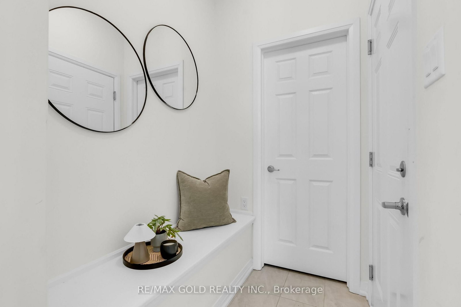 25 Heritage Way • Thorold, ON photo 24