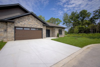 1182 Queen Street • #18 • Kincardine, ON photo 3