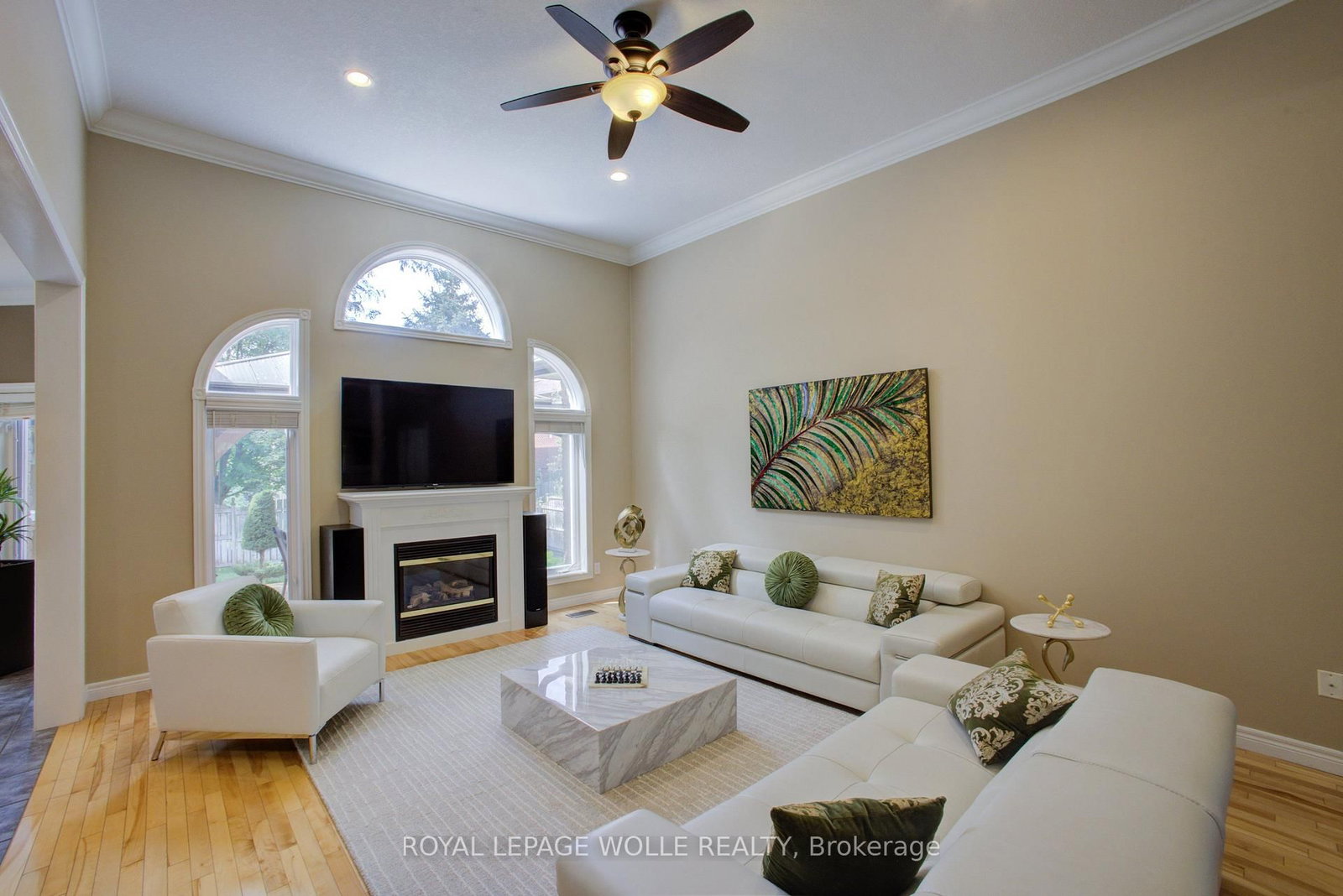 457 Caryndale Drive • Kitchener, ON photo 13