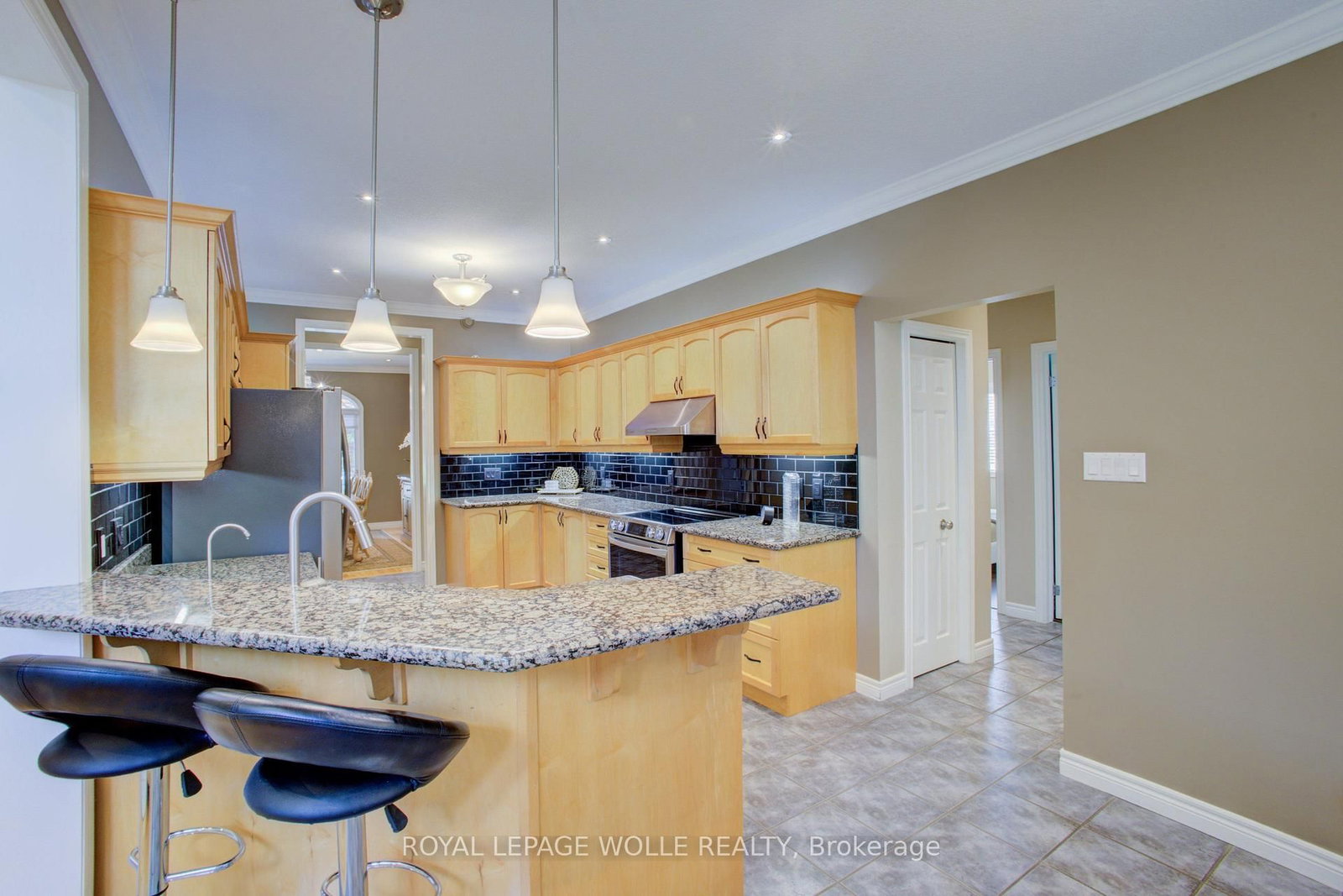 457 Caryndale Drive • Kitchener, ON photo 18