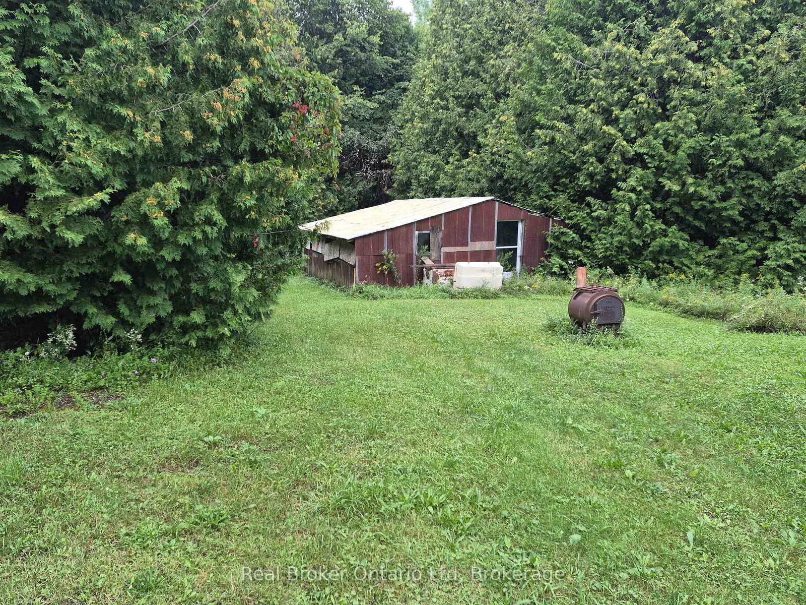 775522 HIGHWAY 10 Highway S • West Grey, ON photo 6