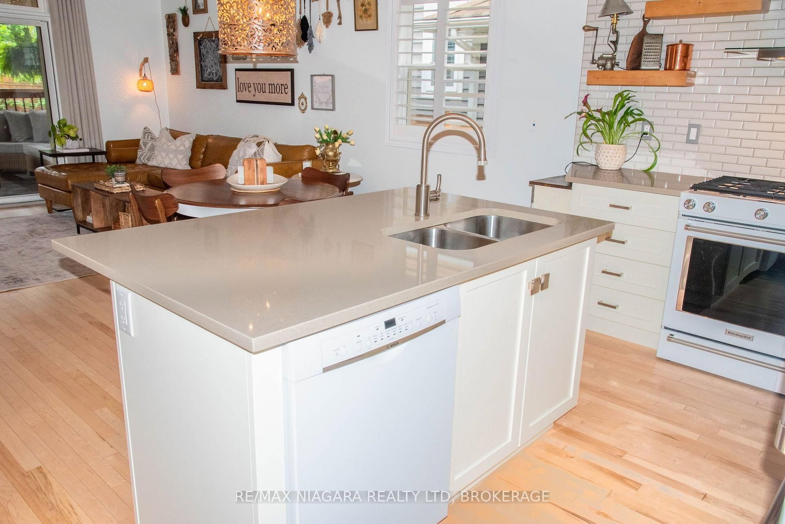 436 RIDGEWAY Road • Fort Erie, ON photo 11