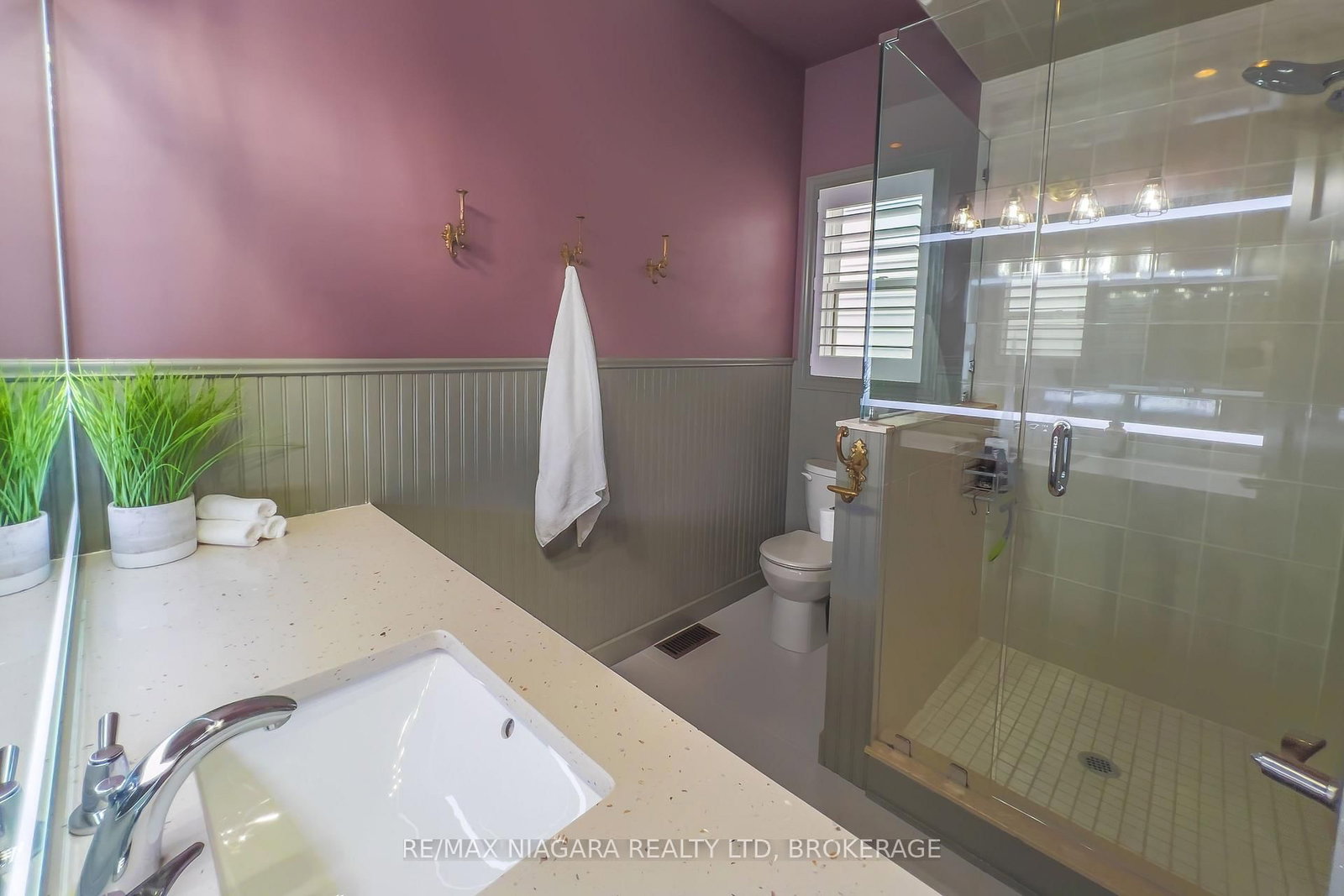 436 RIDGEWAY Road • Fort Erie, ON photo 17