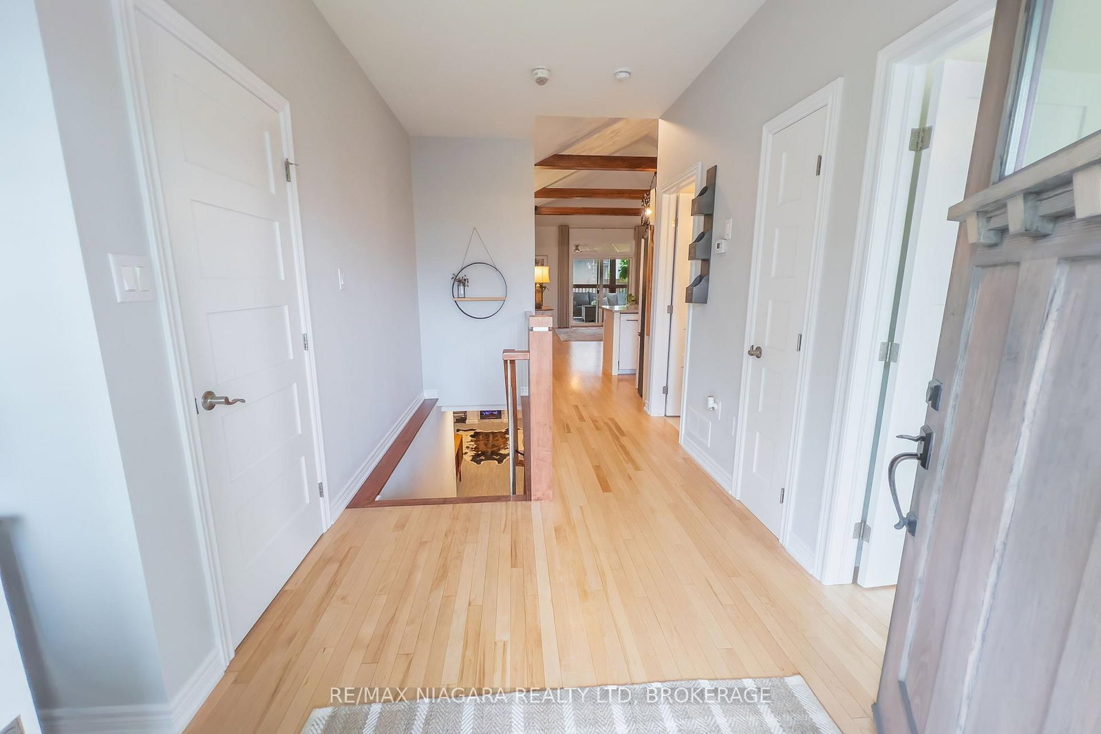 436 RIDGEWAY Road • Fort Erie, ON photo 4