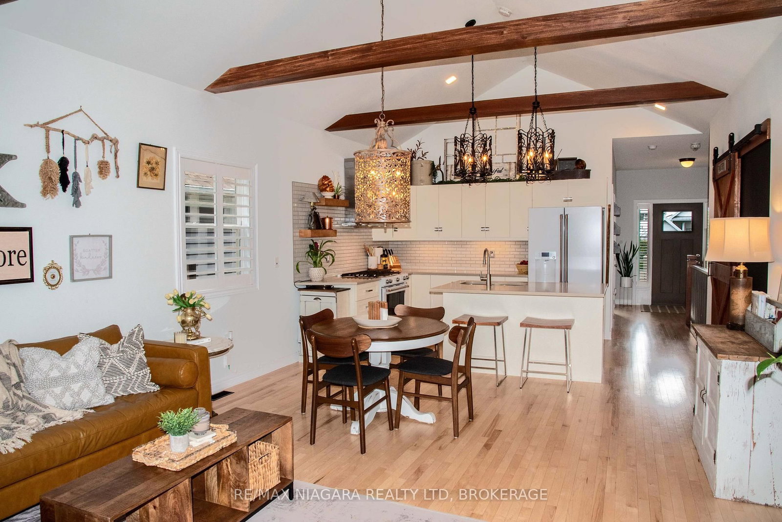 436 RIDGEWAY Road • Fort Erie, ON photo 5