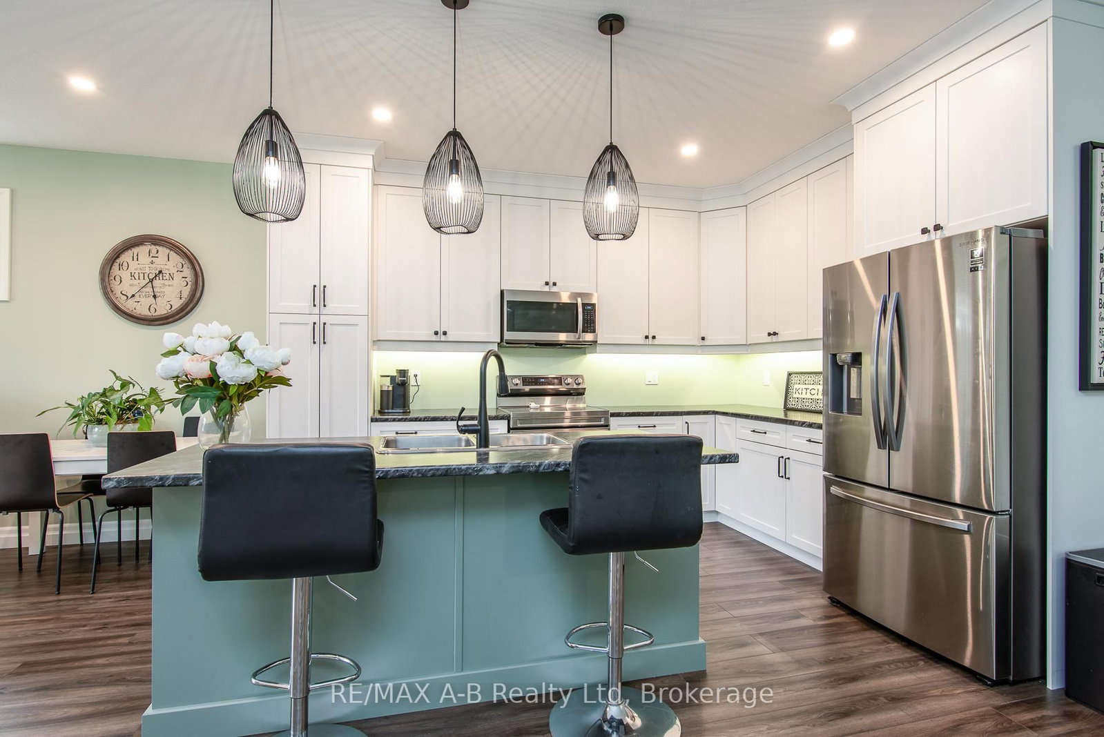 172 Hooper Street • St. Marys, ON photo 20