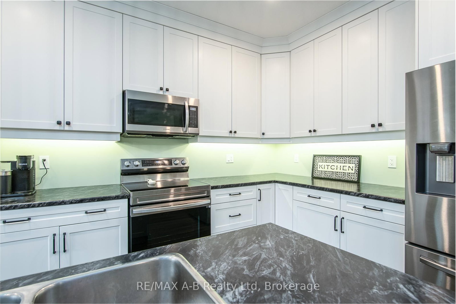 172 Hooper Street • St. Marys, ON photo 21