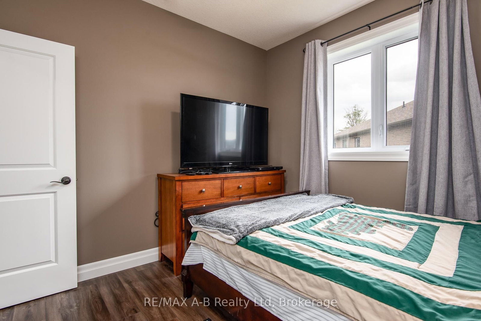 172 Hooper Street • St. Marys, ON photo 28