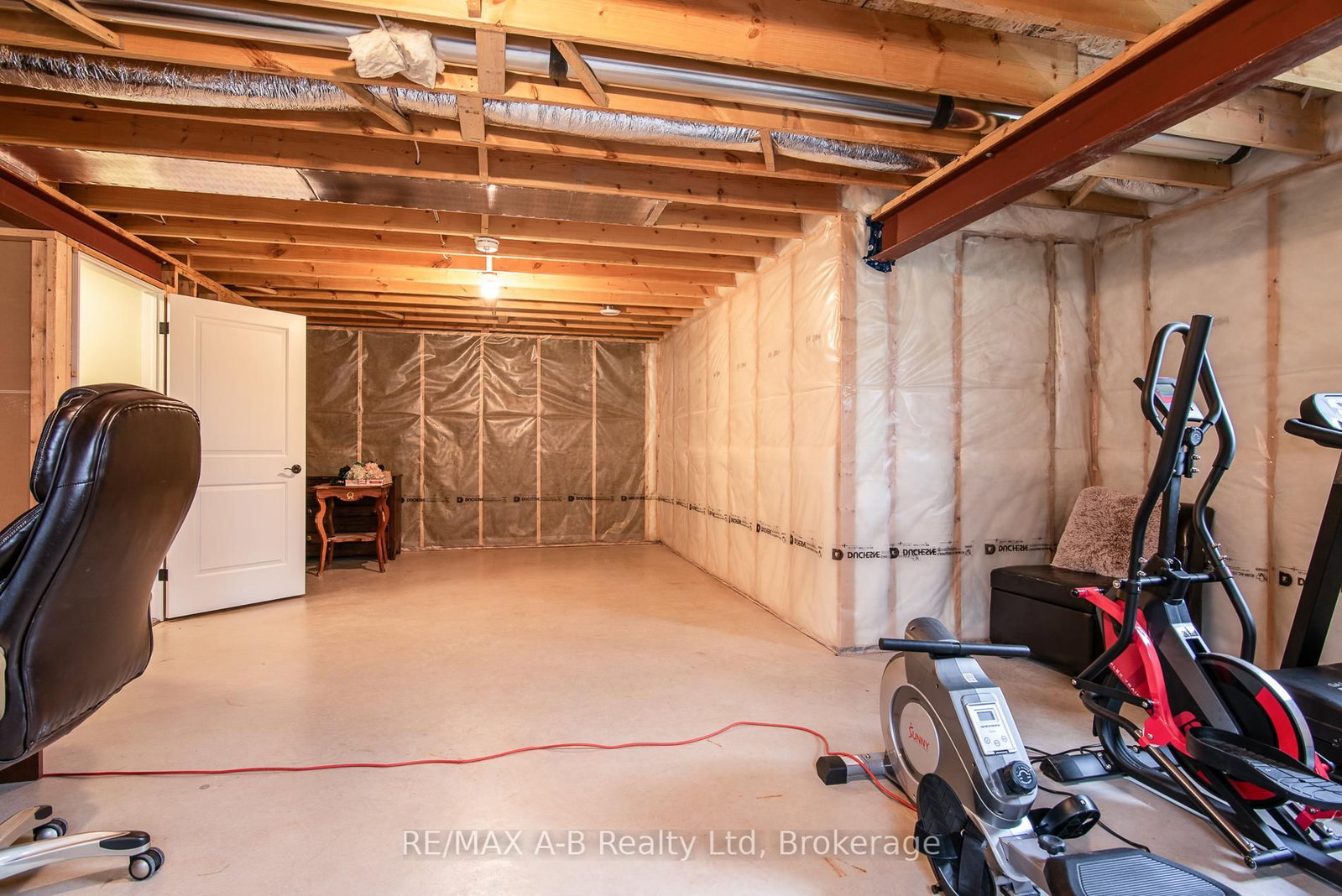 172 Hooper Street • St. Marys, ON photo 32