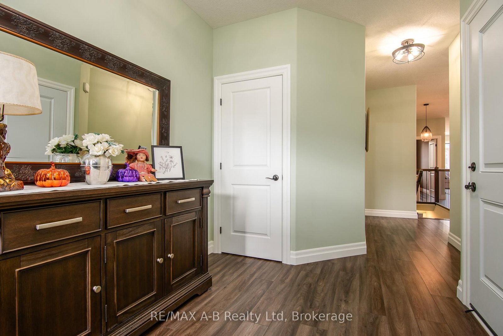 172 Hooper Street • St. Marys, ON photo 9