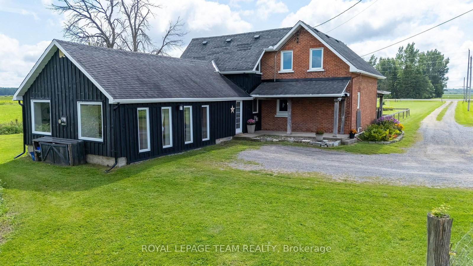 3570 Dunrobin Road • Ottawa, ON photo 4
