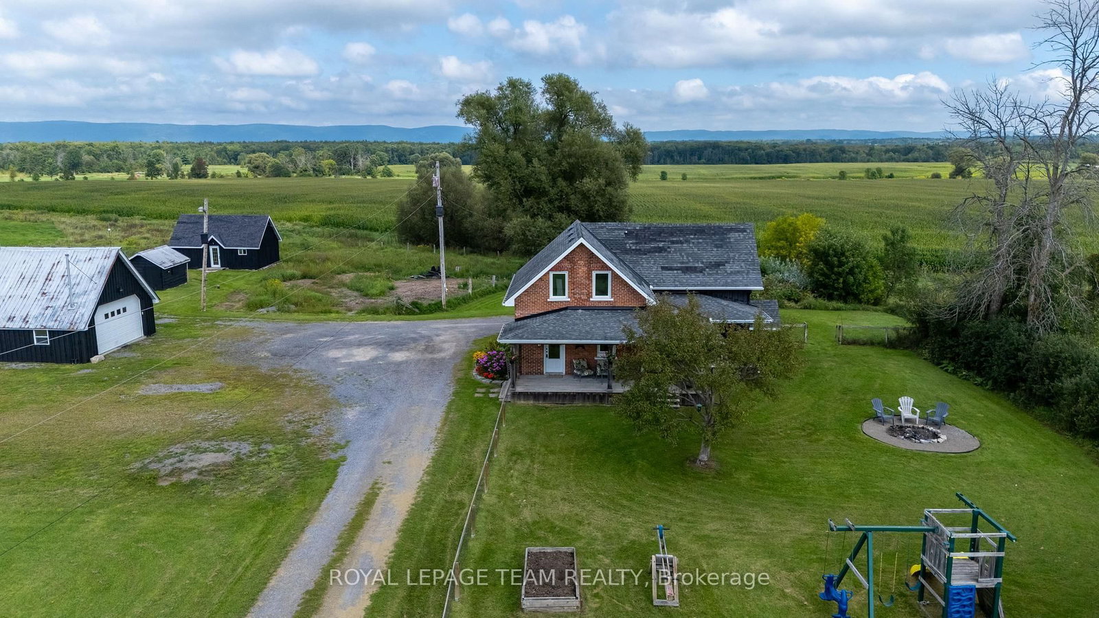 3570 Dunrobin Road • Ottawa, ON photo 44