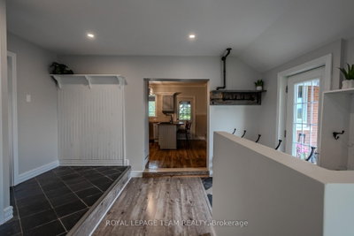 3570 Dunrobin Road • Ottawa, ON photo 8