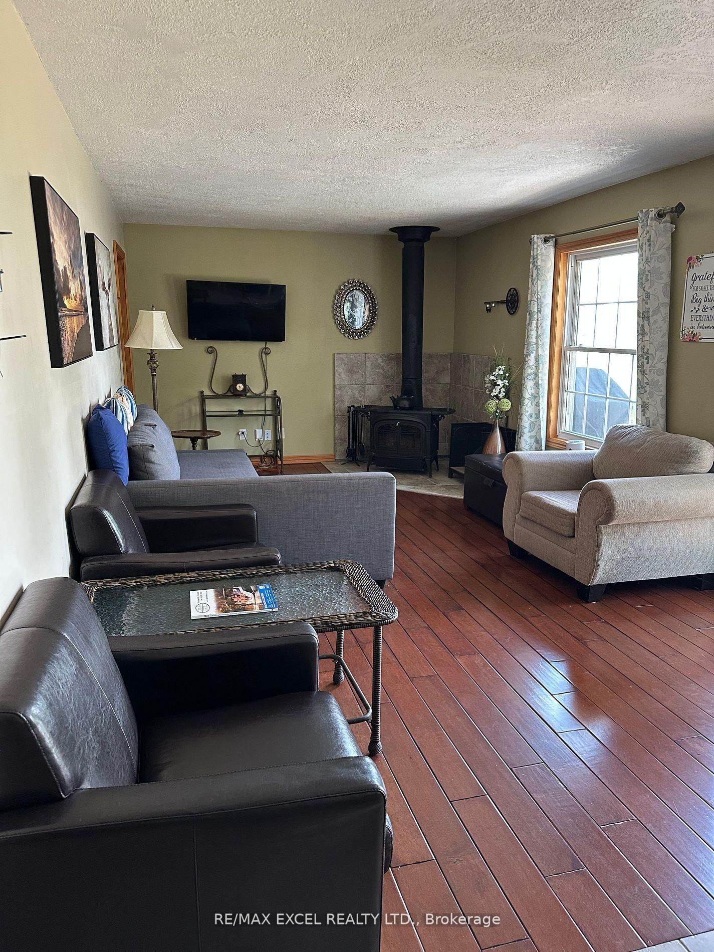 97 Mcgill Drive W • Kawartha Lakes, ON photo 6