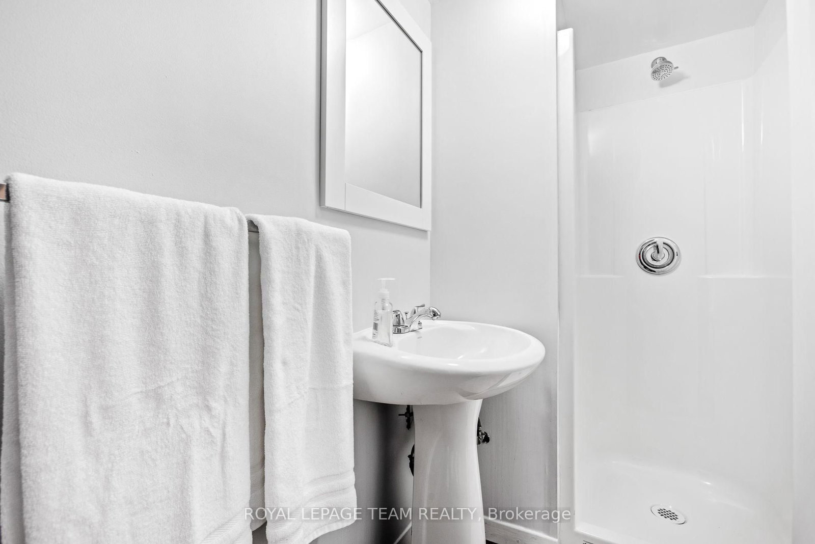 455 Kintyre Private • #9 • Ottawa, ON photo 27