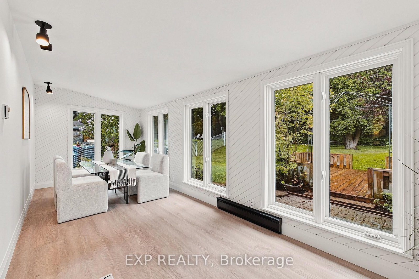 104 Kensington Street • Guelph, ON photo 15