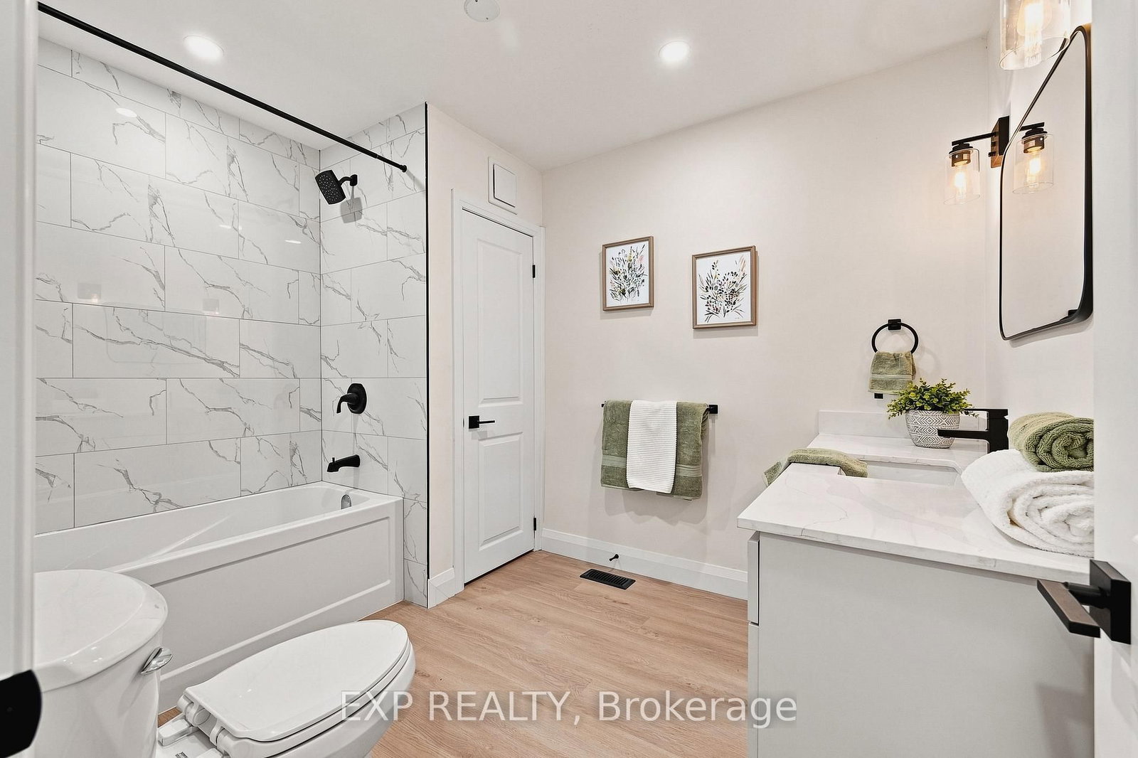 104 Kensington Street • Guelph, ON photo 18
