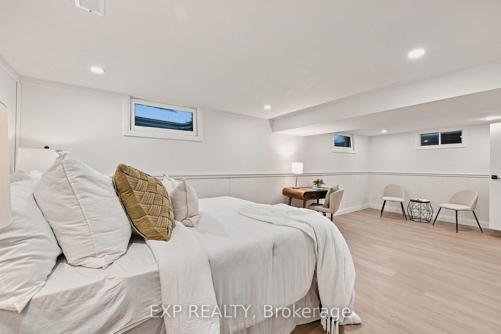 104 Kensington Street • Guelph, ON photo 26